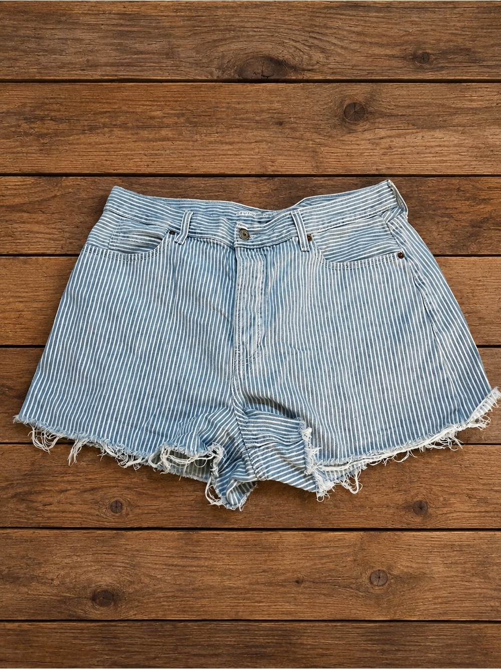 Old Navy Sky-Hi A-Line Striped Denim Shorts Size 14